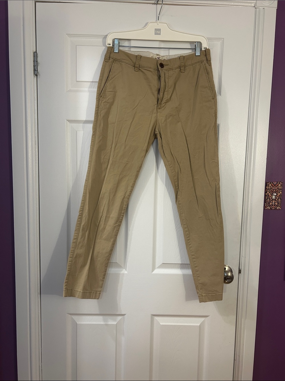 Hollister Men's Sz 30 x 30 Khaki Straight-Leg Chinos - Tan